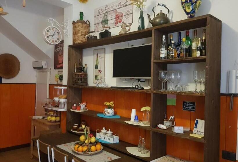 스탠다드 트리플 룸, B&b Carrubbelle