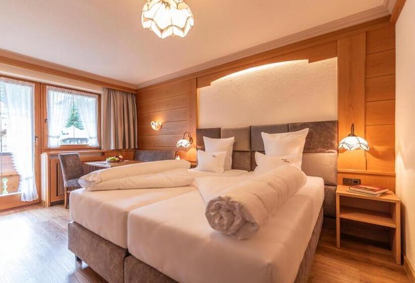 Апартаменты 3 Спальни, Garni Apart Tina