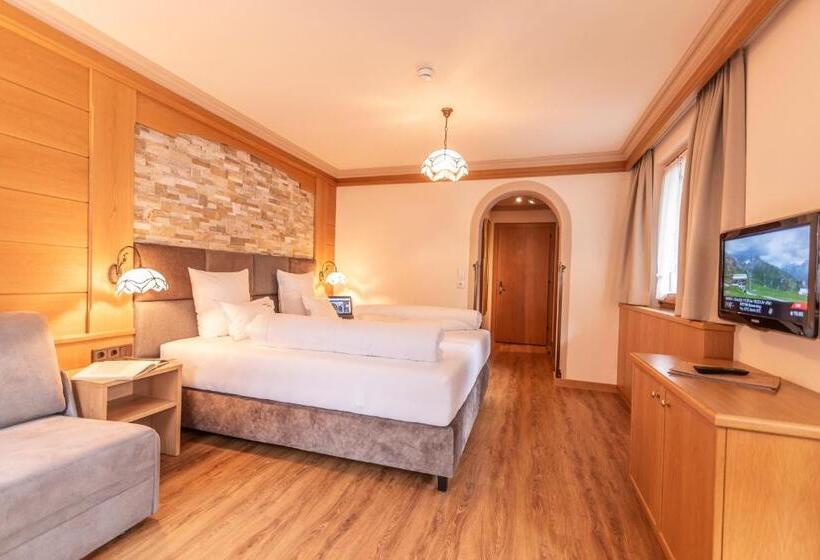 Номер Стандарт с Балконом, Garni Apart Tina