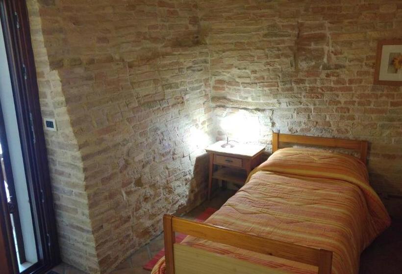 اتاق استاندارد چهار تخته, Villa Perenich
