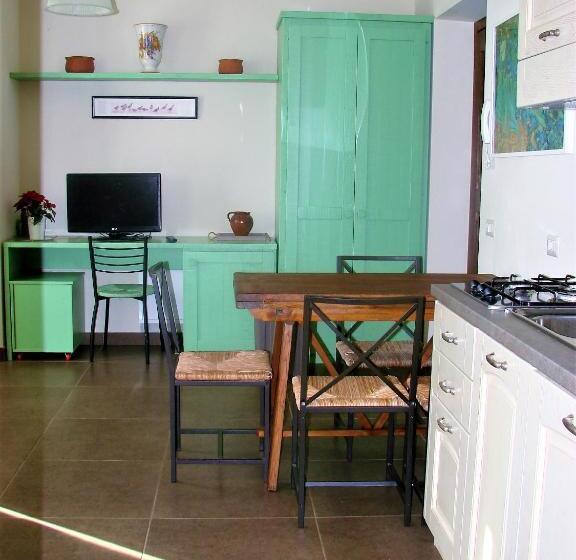 1 Bedroom Apartment Lake View, Azienda Agricola Pian Del Grano