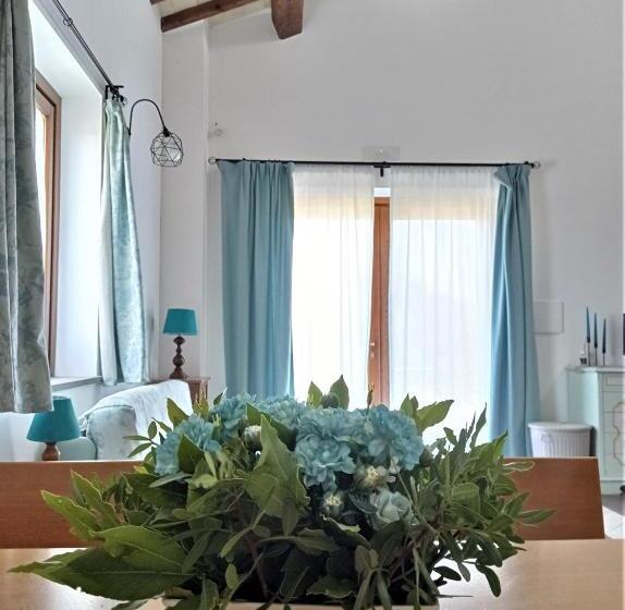 스탠다드 스튜디오 정원 전망, Azienda Agricola Pian Del Grano