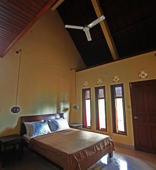 デラックスルーム, Arsuma Guest House