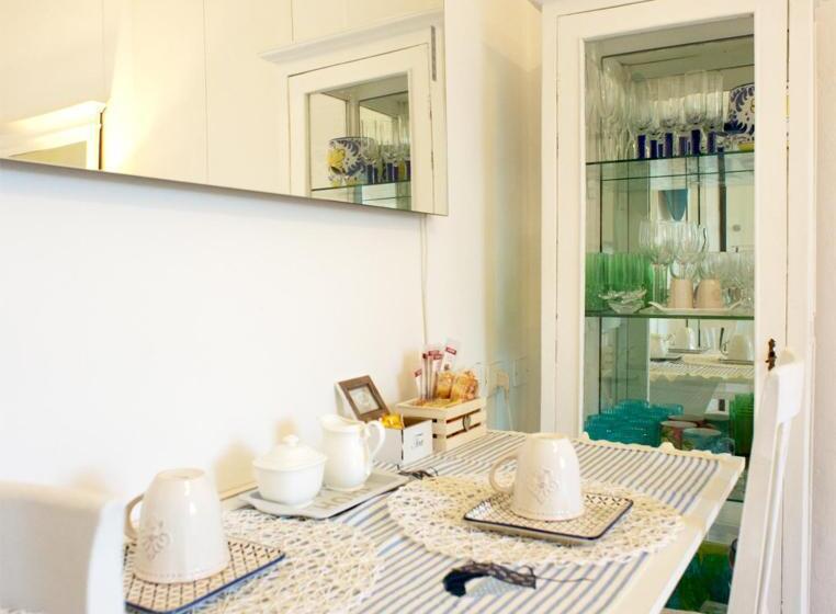 اتاق استاندارد با چشمانداز دریا, Vittoria