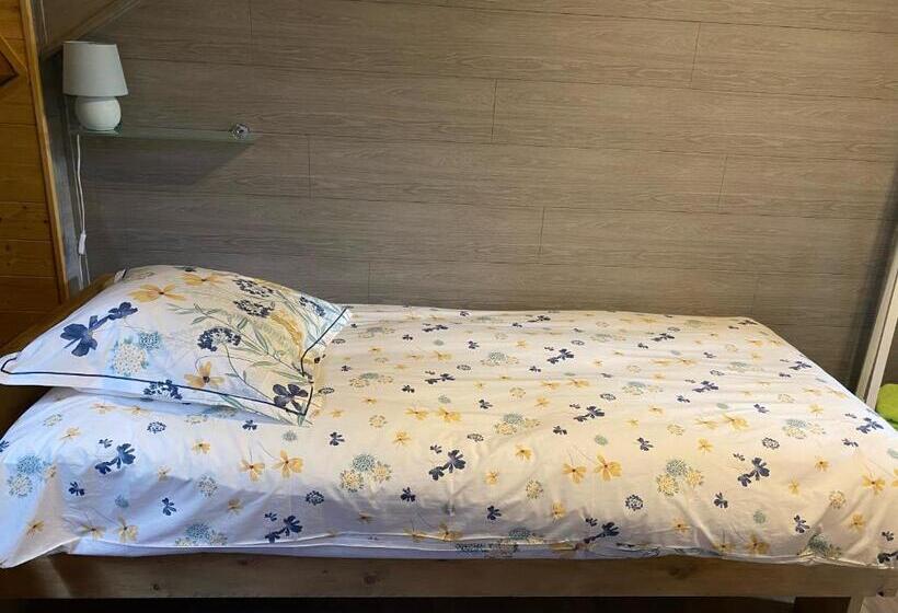 غرفة قياسية, Le Jardin Des Biches