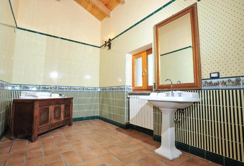 バスタブ付きスタンダードルーム, Poggio Dei Cavalieri