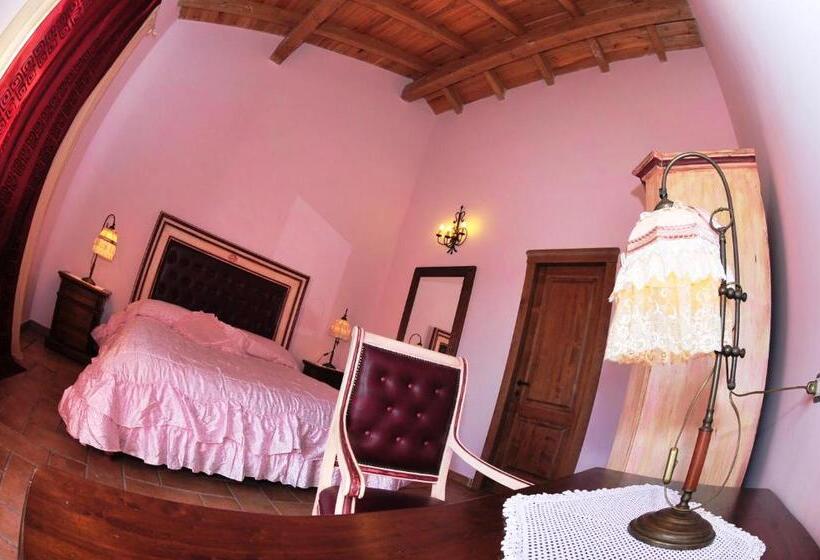 バスタブ付きスタンダードルーム, Poggio Dei Cavalieri