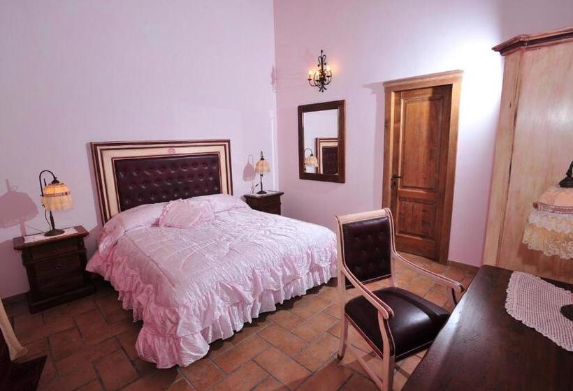 标准间带漩涡浴缸, Poggio Dei Cavalieri