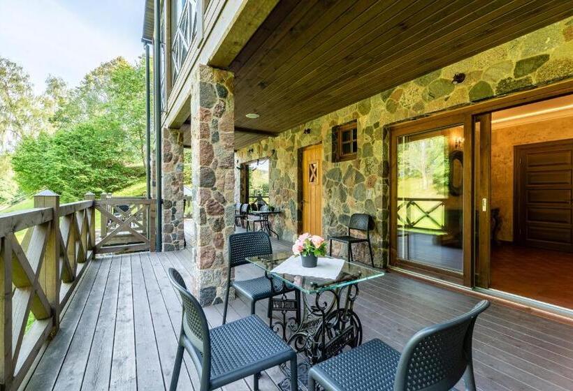 سوییت جونیور, Boutique Hotel Bersas