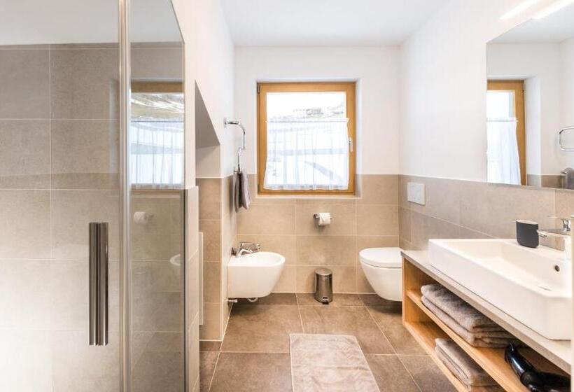 침실 1개 전망 아파트, Putzerhof