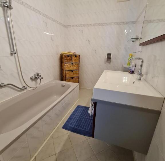 חדר דלוקס עם מרפסת, Camping Gasthof Zirknitzer