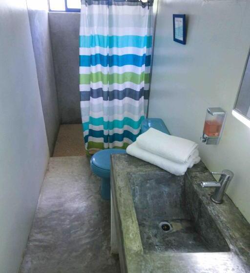 חדר סטנדרט לשלושה, Todos Santos Hostel Super Fast And Stable Satellite Wifi