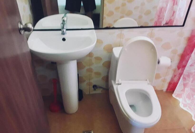 استودیوی لوکس, Adayo Cove Resort