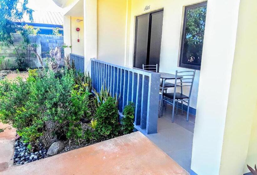 اتاق لوکس چهار تخته, Adayo Cove Resort