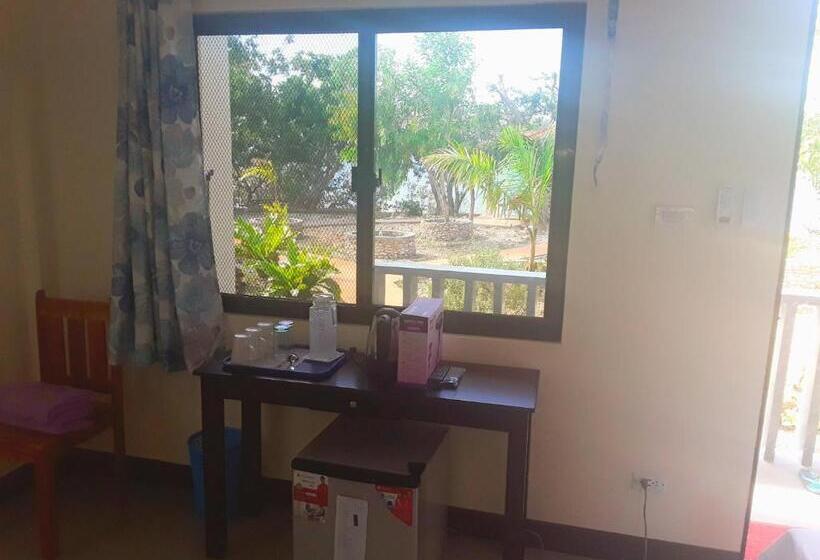 اتاق لوکس چهار تخته, Adayo Cove Resort