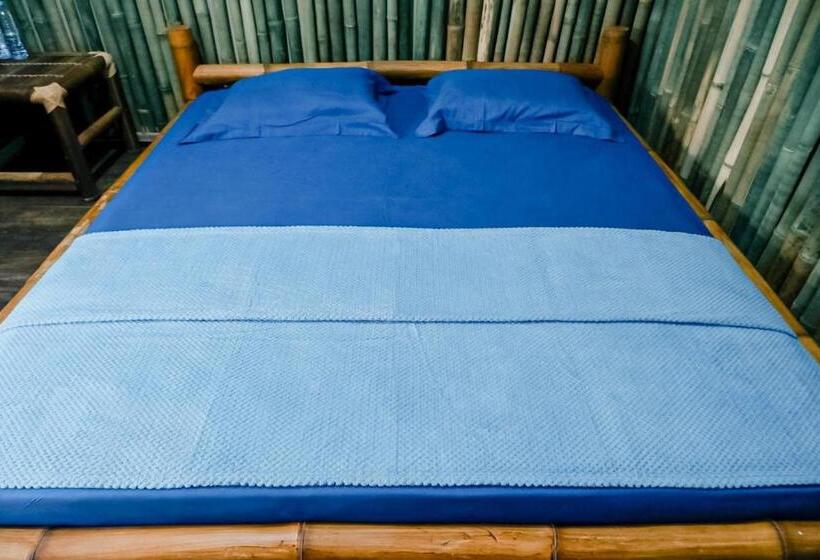 اتاق استاندارد با سرویس بهداشتی مشترک, Backpacker Kawah Ijen