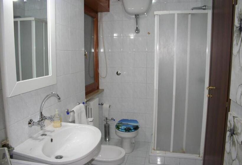 スタンダードルーム, Costa D Amalfi E Cilento