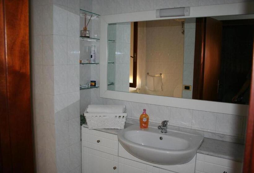 スタンダードトリプルルーム, Costa D Amalfi E Cilento