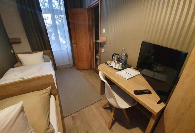 חדר סטנדרט, Deák Panzió