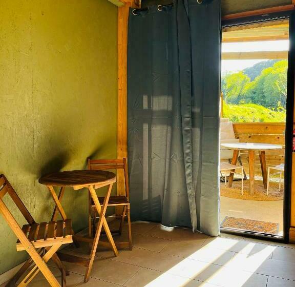 一居室别墅, Cabane