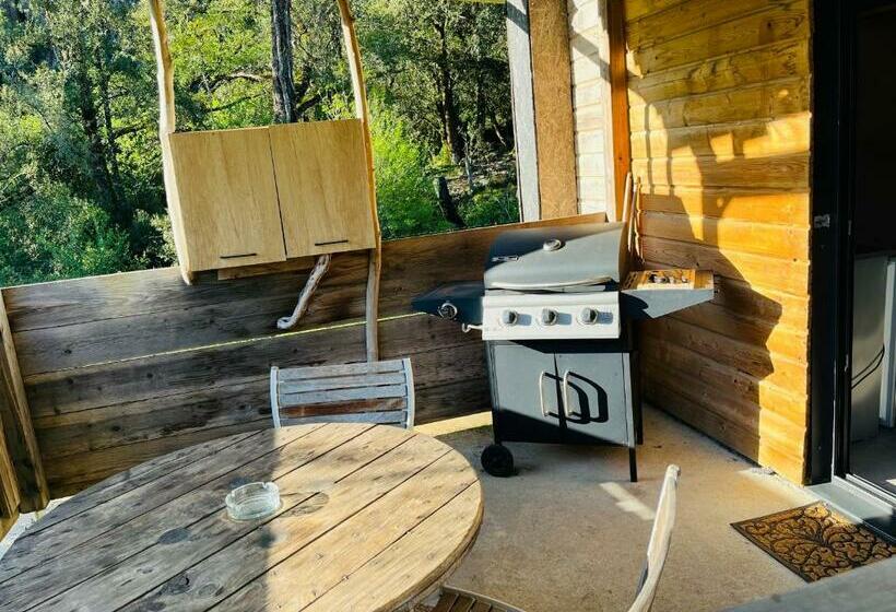 一居室别墅, Cabane