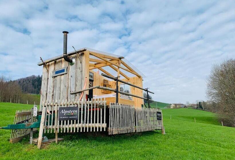 Дом 1 Спальня, Hof Dietrich