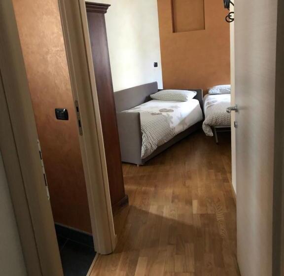 غرفة قياسية رباعية, B&b Ca  Erminia