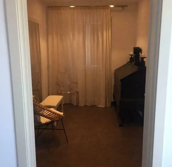 Pokój Rodzinny, Borgo Ginuga