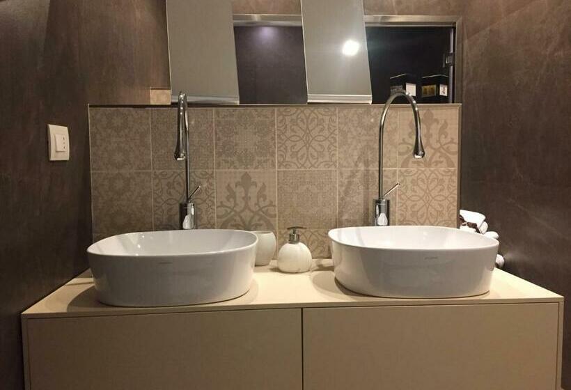 חדר סטנדרט עם מיטת קינג, Borgo Ginuga