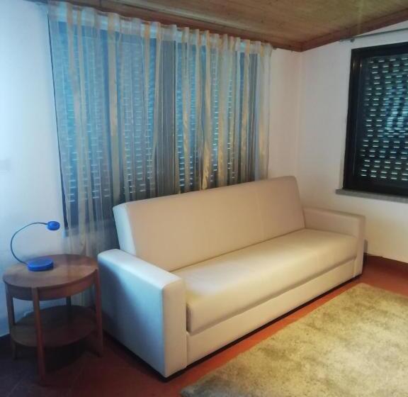 منزل غرفتين نوم, Casa Do Batista