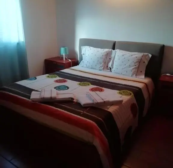 ２ベッドルームハウス, Casa Do Batista