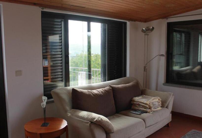 منزل غرفتين نوم, Casa Do Batista