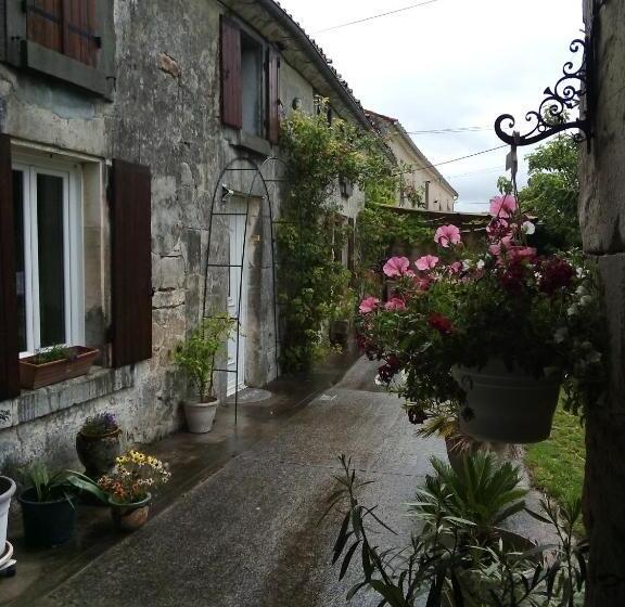 スタンダードルーム, La Belle Charentaise