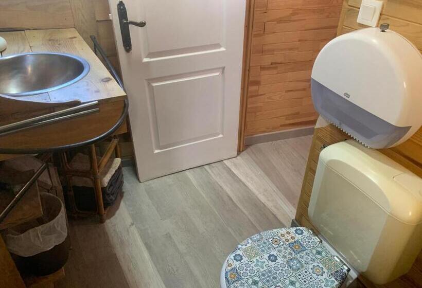 Standard Tent, La Yourte De Nîmes, Spa , Jacuzzi Chalet Logement Insolite