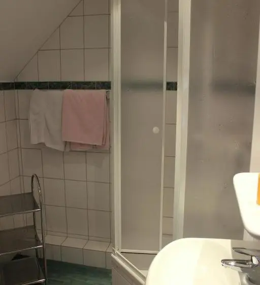 スタンダードルーム, Gasthof Zur Hohen Hunau