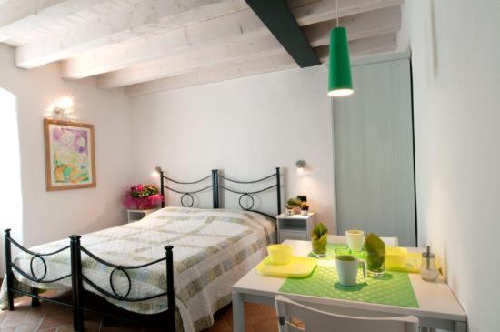 Номер Стандарт, B&b El Piastrol