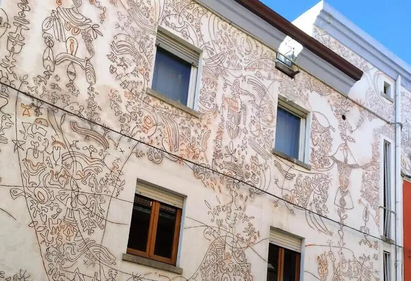 スタンダードルーム, Graffiti In Barbagia