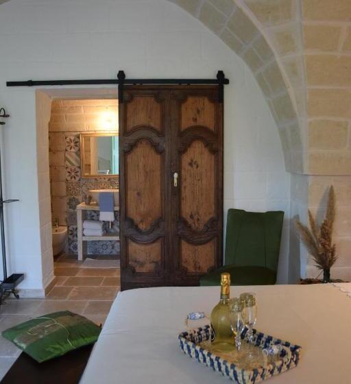 جناح مزود بجاكوزى, I Trulli Del Tupparello