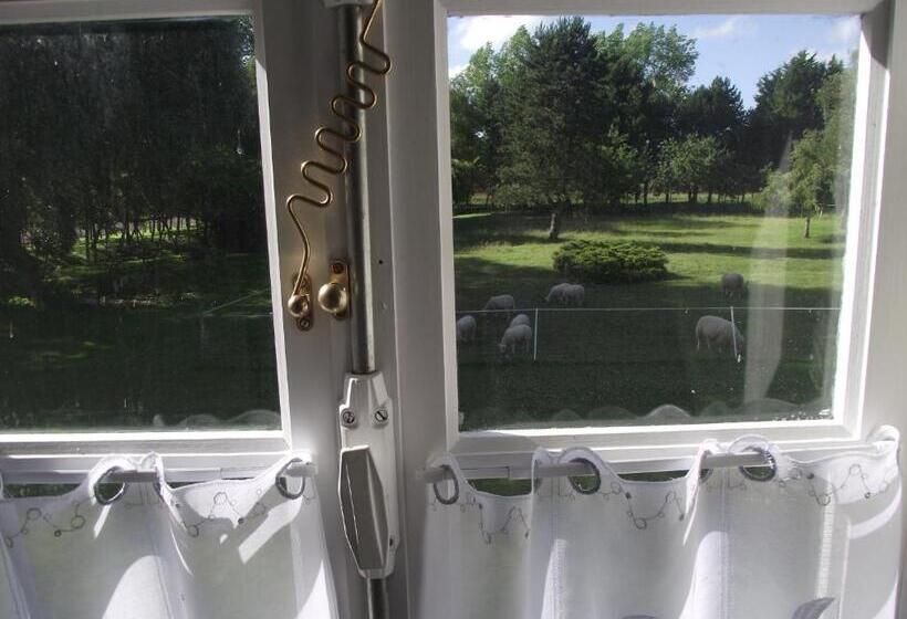 חדר סטנדרט נוף לגינה, Les Portes Des Froises