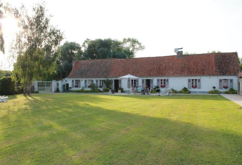 חדר משפחתי נוף לגינה, Les Portes Des Froises