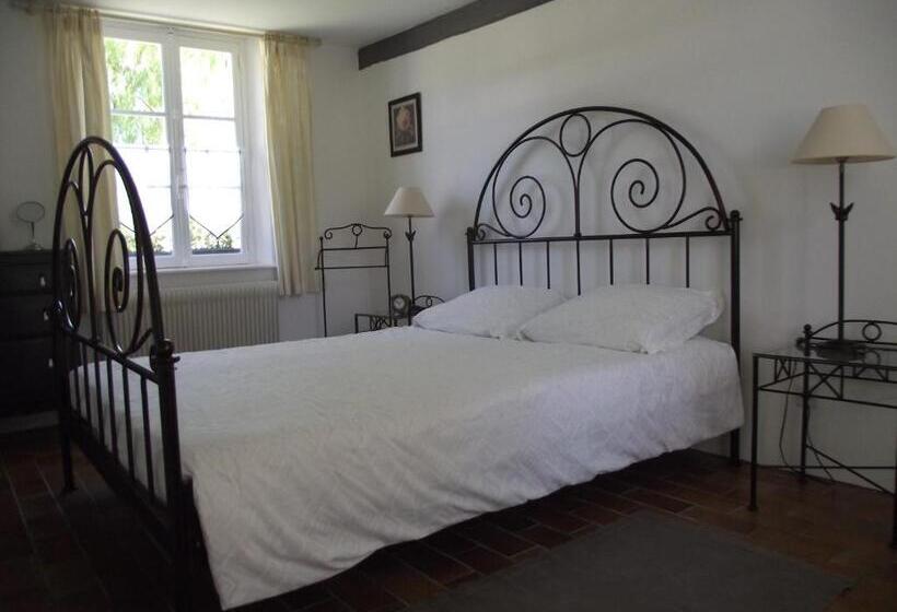 סוויטת 2 חדרי שינה, Les Portes Des Froises