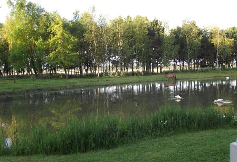 סוויטה משפחתית, Les Portes Des Froises