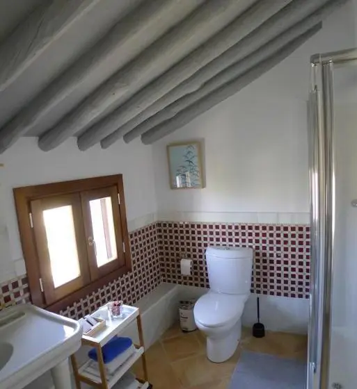 バルコニー付きデラックスルーム, Salvatierra Guest House