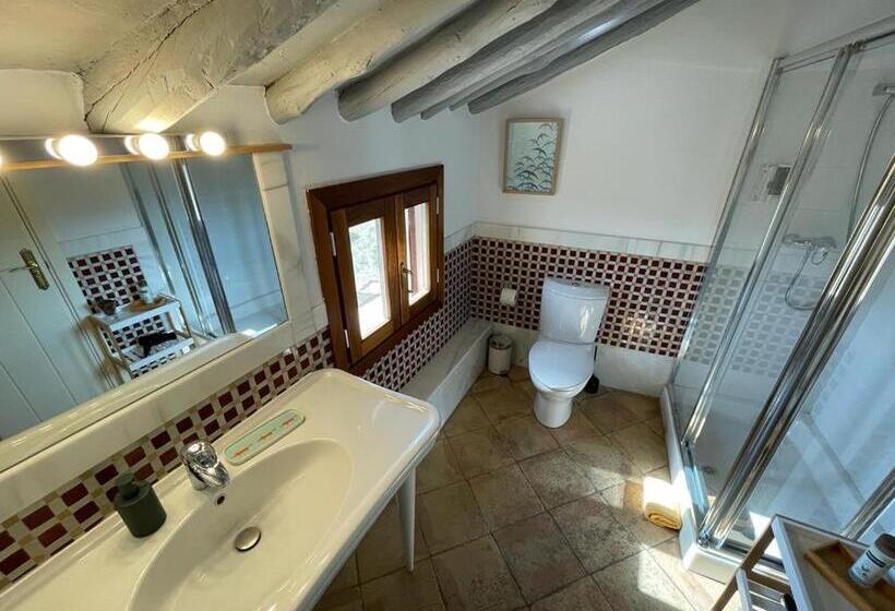 バルコニー付きデラックスルーム, Salvatierra Guest House