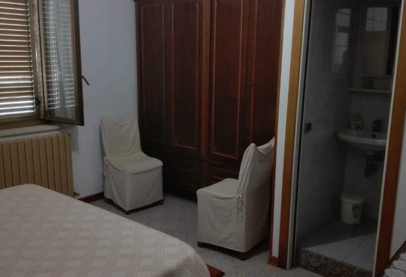 اتاق استاندارد, Agriturismo Cerquaglia