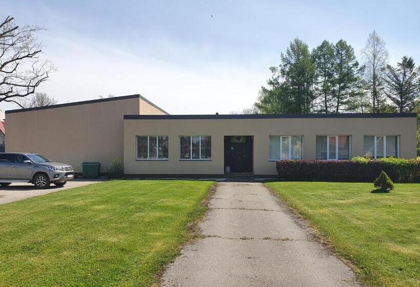 اتاق استاندارد با چشم‌انداز شهر, Järva Jahindusklubi Hostel