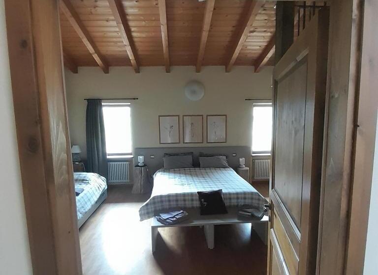 غرفة عائلية, Agricola Tre Rii Sidreria