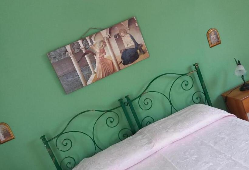 חדר סטנדרט עם מיטת קינג, Bed And Breakfast Arcobaleno