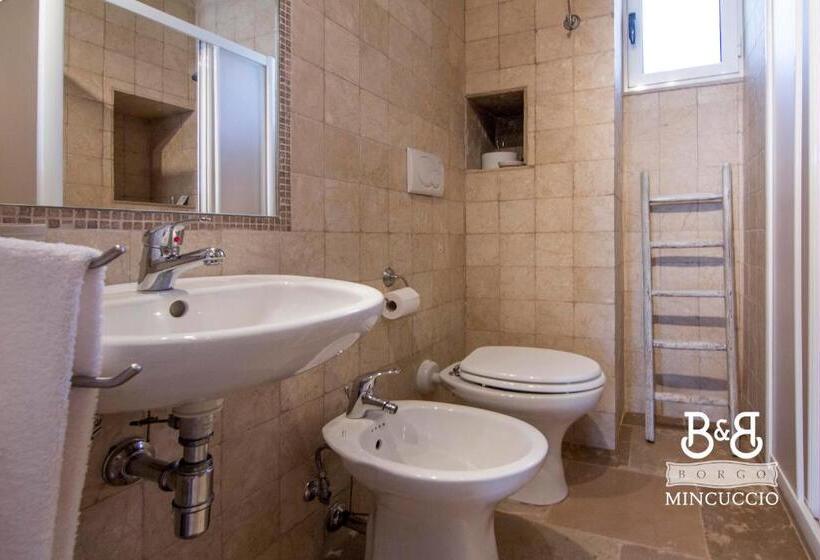 اتاق لوکس, Borgo Mincuccio