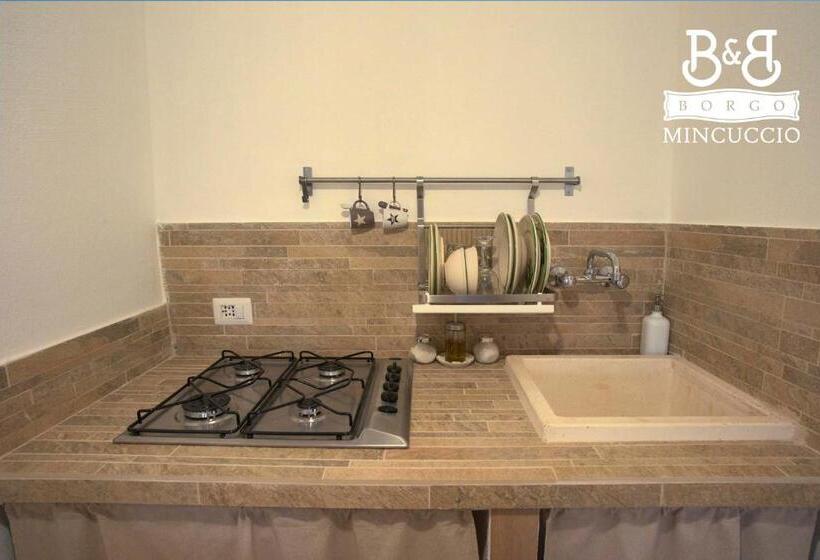 キングサイズベッドのスーペリアルーム, Borgo Mincuccio